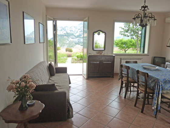 Wohnung 3 km vom Strand entfernt für 4 Pers. mit Meerblick in Taormina