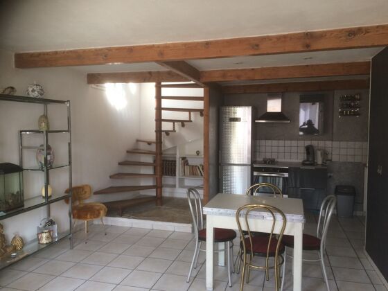 Amazing appartement 1 km away from the beach for 4 ppl. at Nice