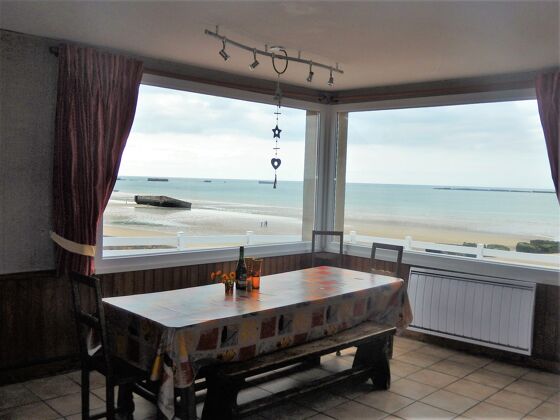 House for 14 ppl. with sea view and garden at Arromanches-les-Bains