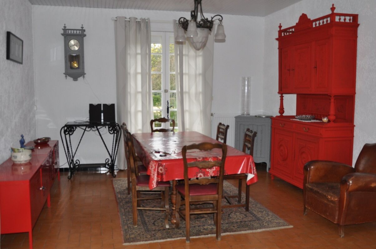 Dining room House Le Verdon-sur-Mer
