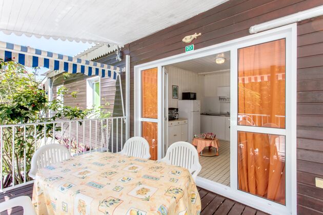150 m away from the beach! Beautiful bungalow for 4 ppl. at Bouillante