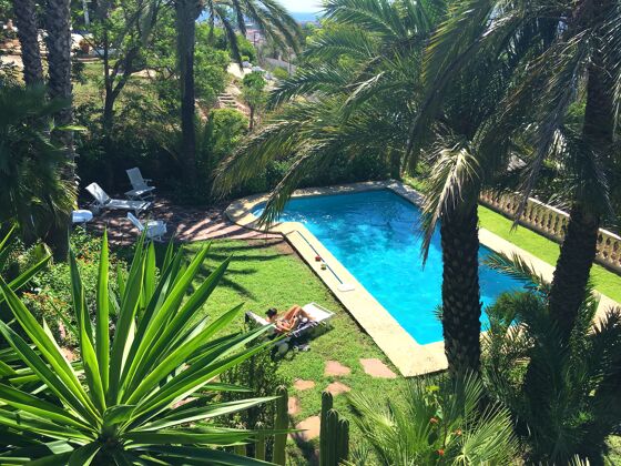Villa 2 km away from the beach for 5 ppl. with swimming-pool at Jávea