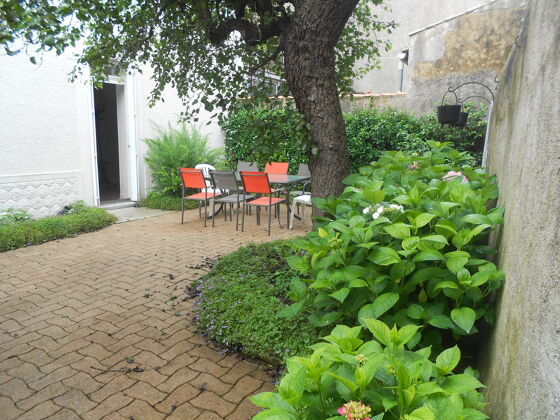 Tolles Haus für 6 Pers. mit Garten und Terrasse in Airvault