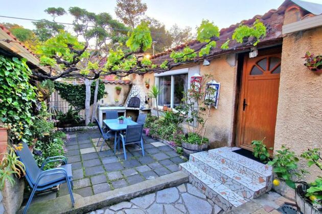 Schönes Haus für 8 Pers. mit Terrasse in Sète