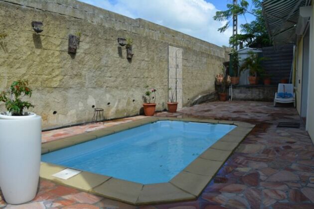 Appartement for 4 ppl. with swimming-pool and garden at Sainte-Luce