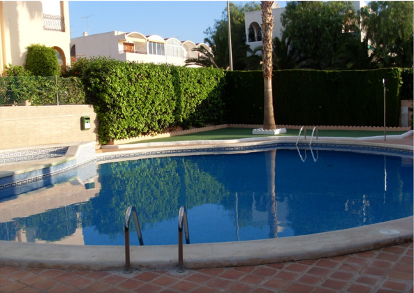 Appartement 400 m away from the beach for 3 ppl. with shared pool