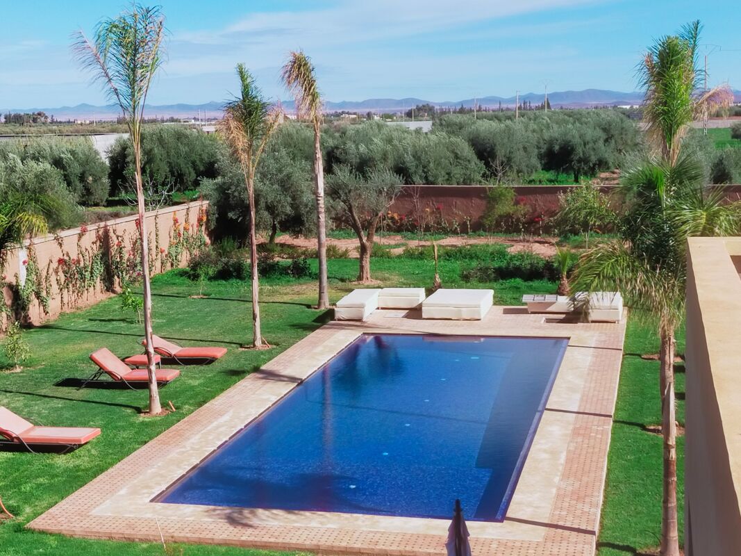 Vista a la piscina Villa Marrakech