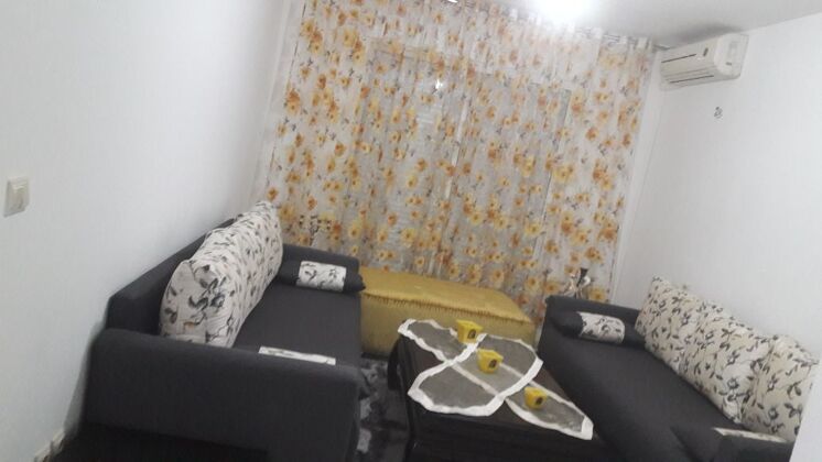 Appartement 1 km away from the beach for 7 ppl. with garden at Tetouan