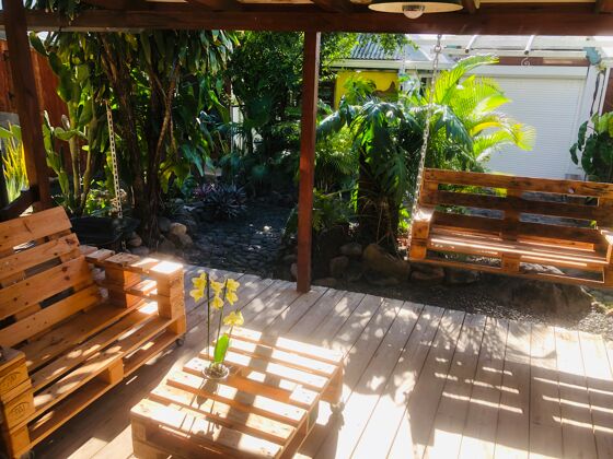 Appartement pour 4 pers. avec jardin et terrasse à Basse-Terre