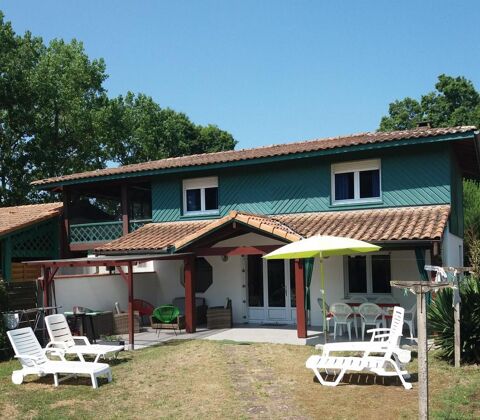 House for 6 ppl. with garden and terrace at Vielle-Saint-Girons