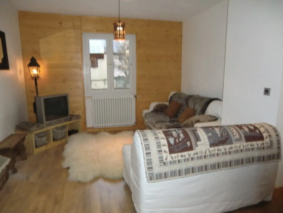 Beautiful appartement for 6 ppl. with garden and terrace at Briançon