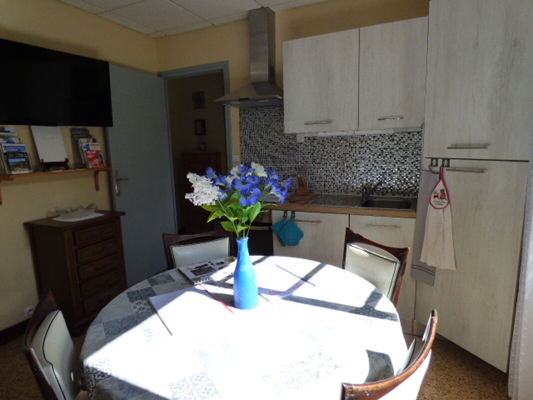 Kitchen Apartment Arles