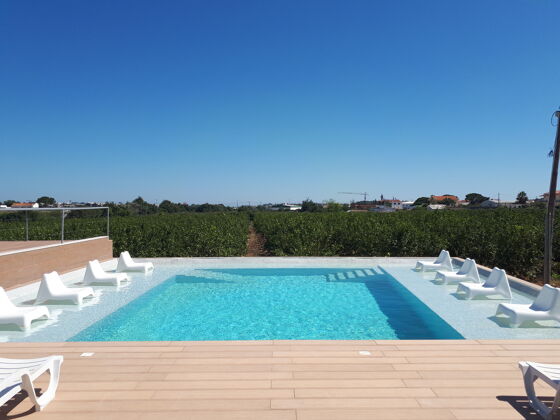 Casa a 6 km dalla spiaggia per 6 pers. con accesso piscina a Faro