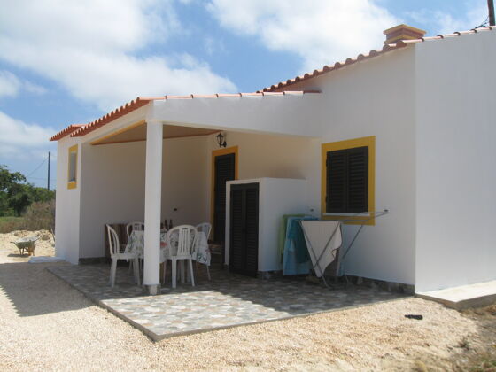 Bella casa a 4 km dalla spiaggia per 6 pers. con terrazza a Aljezur