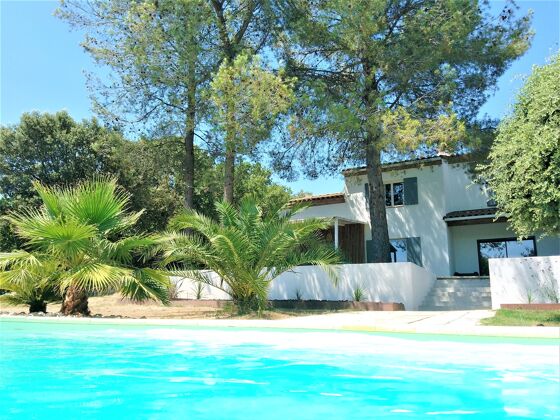 Villa per 12 pers. con piscina e giardino a Saint-Bauzille-de-Montmel