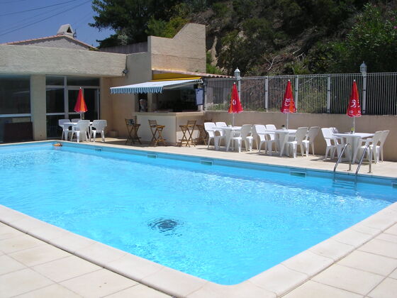Nettes Haus für 5 Pers. mit Zugang zum Pool und Meerblick in Porticcio