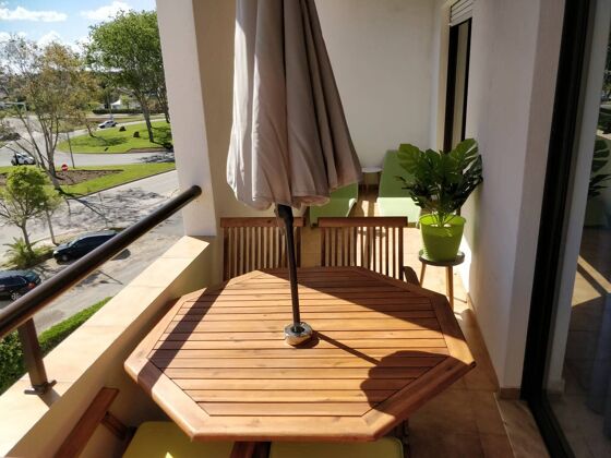 Hübsche Wohnung für 4 Pers. mit Meerblick und Balkon in Portimão