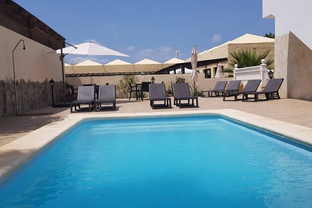Beautiful appartement for 6 ppl. with shared pool at Corralejo