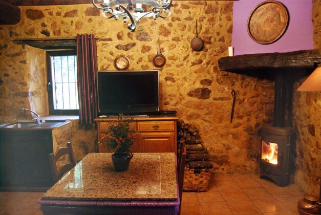 Beautiful appartement for 2 ppl. with terrace at Segura de Toro