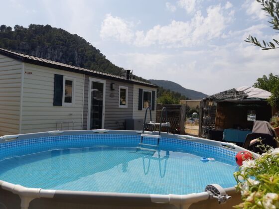 Bungalow 15 km away from the beach for 6 ppl. with swimming-pool