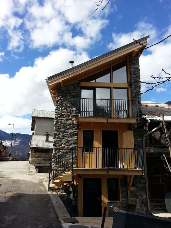 Front view House Courchevel