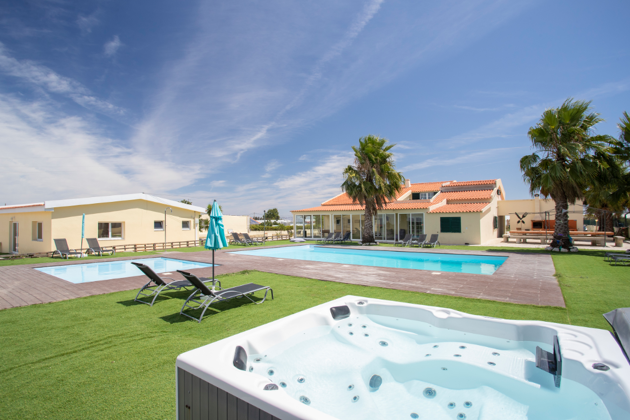 Villa für 24 Pers. mit Schwimmbad, Garten und Terrasse in Palmela