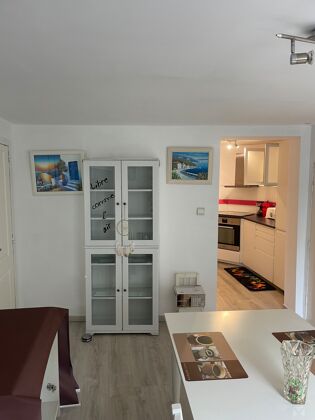 Amazing appartement for 5 ppl. at Charleroi