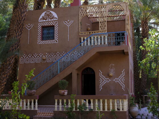 Big house for 10 ppl. with shared pool and terrace at Zagora