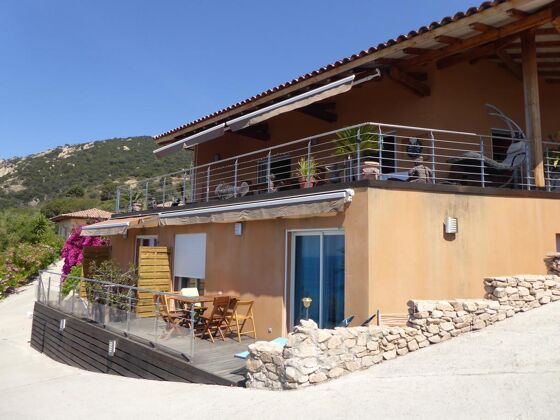 Apartamento a 500 m de la playa para 5 pers. con terraza en Ajaccio