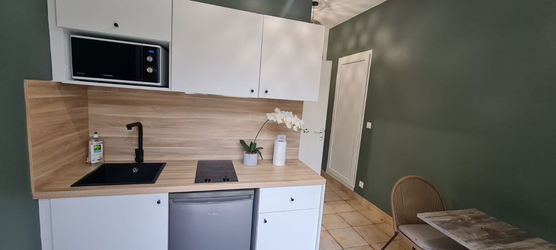 Kitchen Apartment Saint-Cyr-au-Mont-d'Or