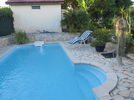 Studio 15 km away from the beach for 2 ppl. with swimming-pool