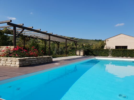 Wohnung für 2 Pers. mit Zugang zum Pool in Montalto delle Marche