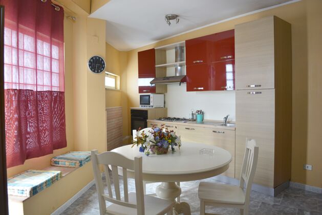 Appartement 2 km away from the beach for 4 ppl. at Reggio Calabria