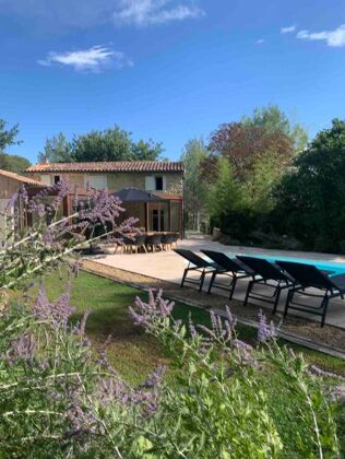 Villa for 7 ppl. with swimming-pool, garden and terrace at Lorgues