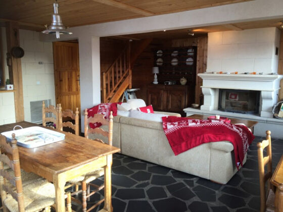 Chalet 185 m away from the slopes for 11 ppl. with terrace at Allos