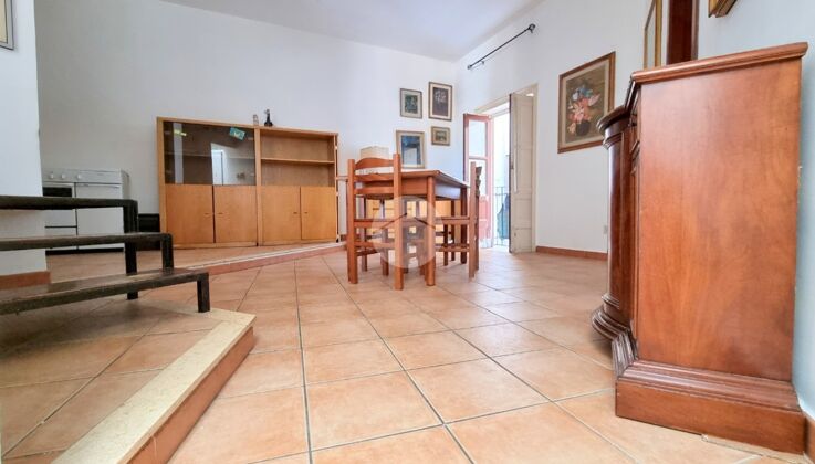 Nice appartement 10 km away from the beach for 2 ppl. at Palermo