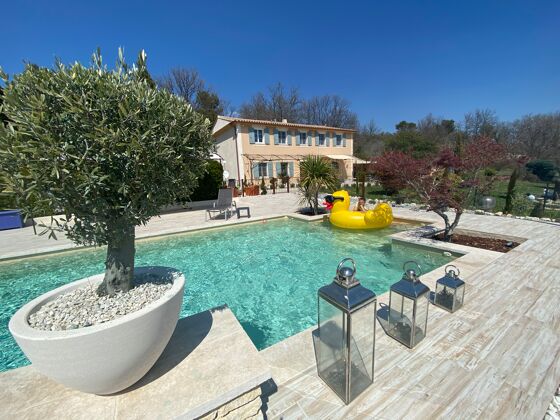 Grande villa pour 10 pers. avec piscine et terrasse à Murs