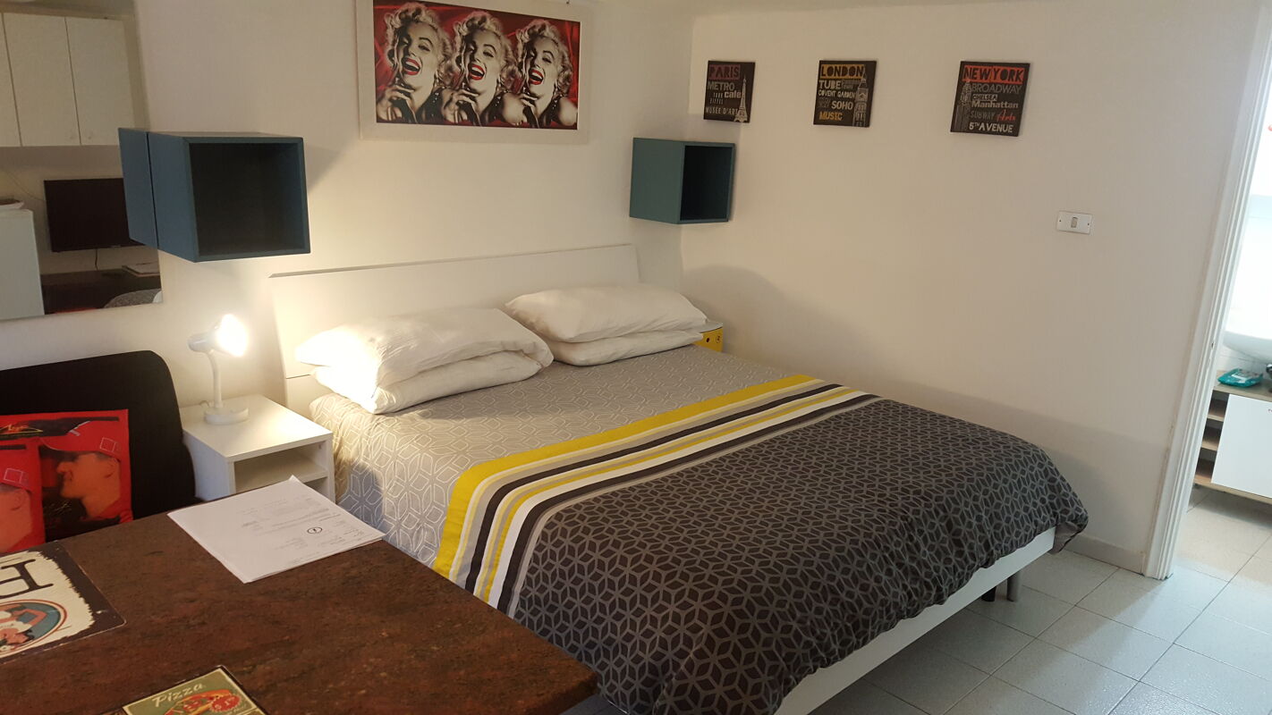 Camera da letto Appartamento Asti