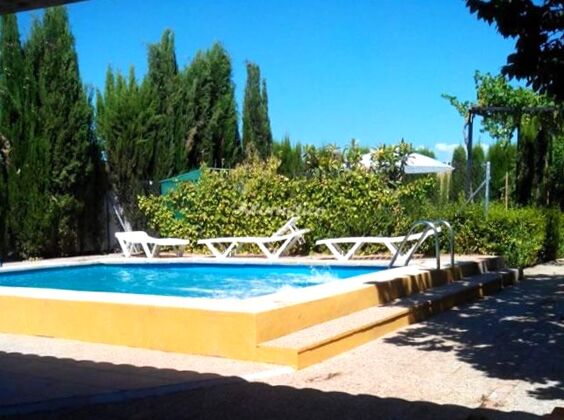 Villa pour 13 pers. avec piscine, jardin et terrasse à Chimeneas