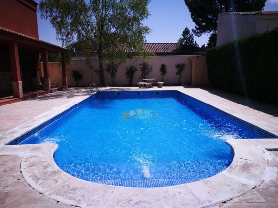 Big villa for 14 ppl. with swimming-pool and jacuzzi at Arcas