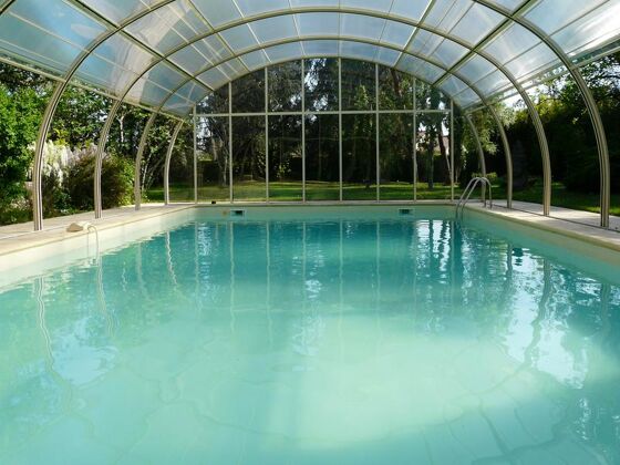 Spaziosa casa per 8 pers. con accesso piscina e giardino a Duravel