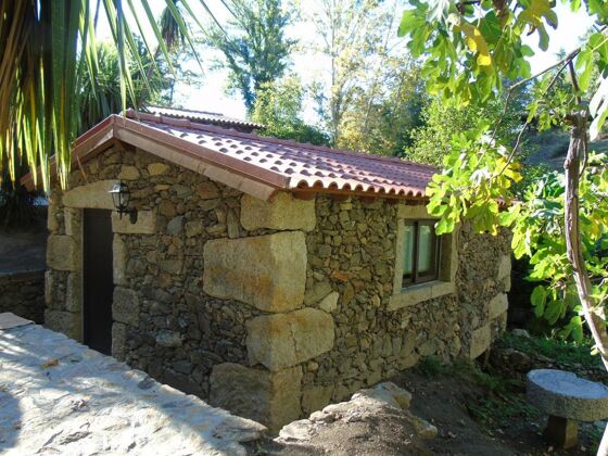 Bella casa per 3 pers. con accesso piscina a Molares