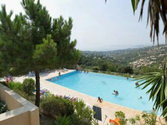 Appartamento per 4 pers. con accesso piscina a Roquebrune-sur-Argens