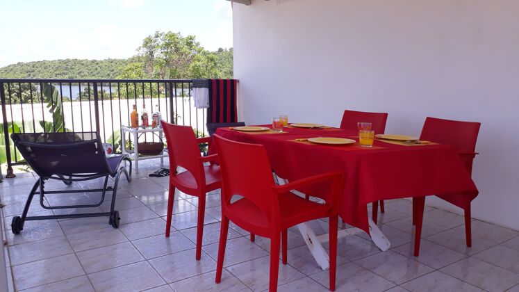 Appartement for 4 ppl. with sea view, garden and balcony at Le Vauclin