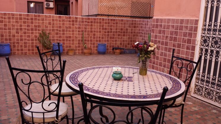 Spacious appartement for 5 ppl. with terrace at Marrakesh