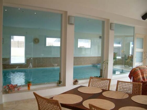 Villa for 12 ppl. with swimming-pool, jacuzzi and garden at Saint-Nic