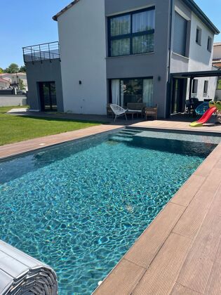 Villa spacieuse pour 7 pers. avec piscine, jardin et terrasse à Deyme