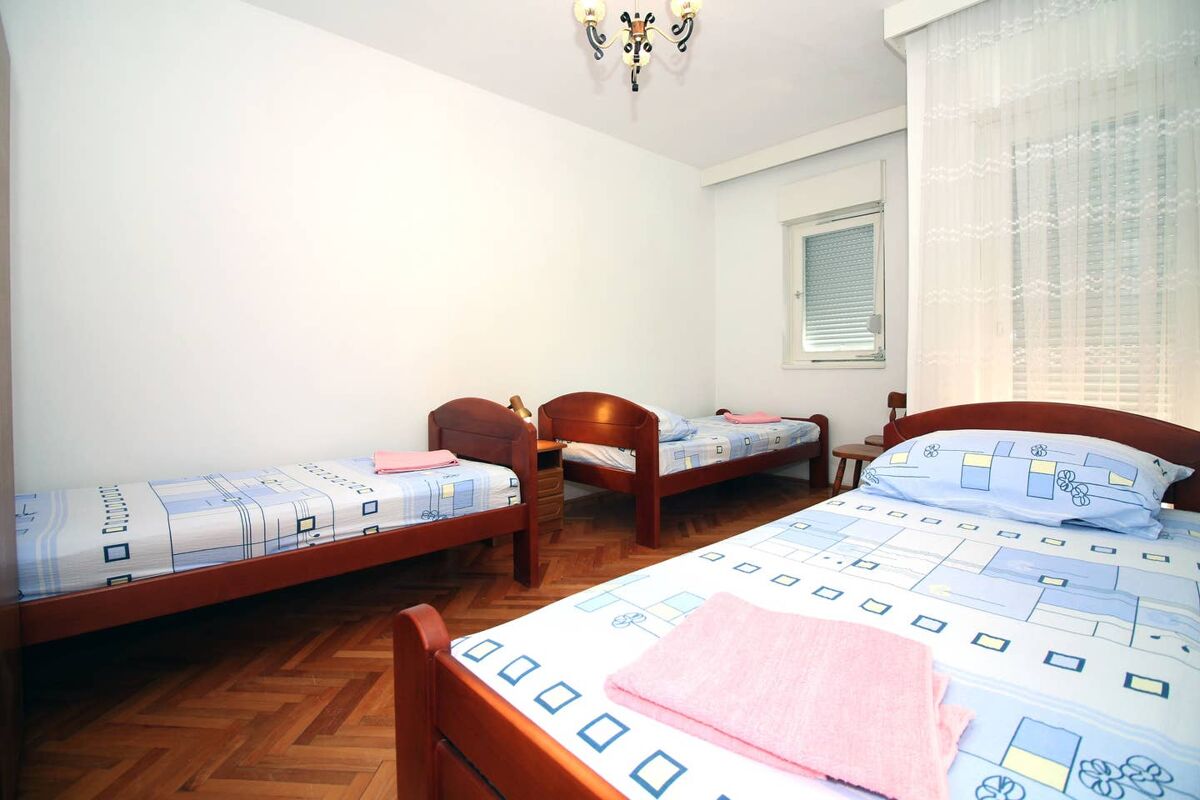 Bedroom Apartment Tisno