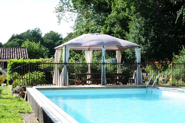 Villa pour 12 pers. avec piscine et jardin à Sousceyrac En Quercy