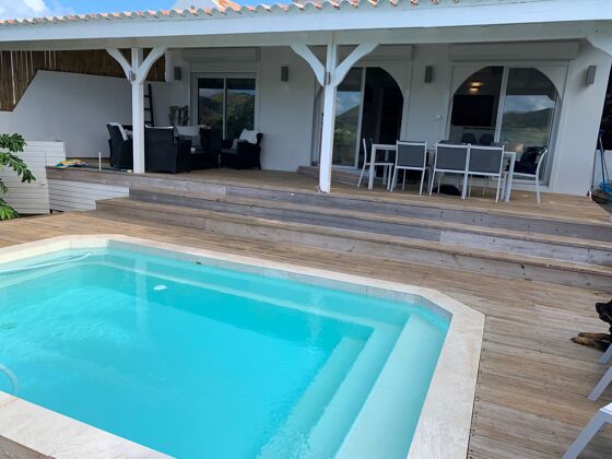 Villa pour 4 pers. avec piscine et vue sur la mer à  Baie orientale